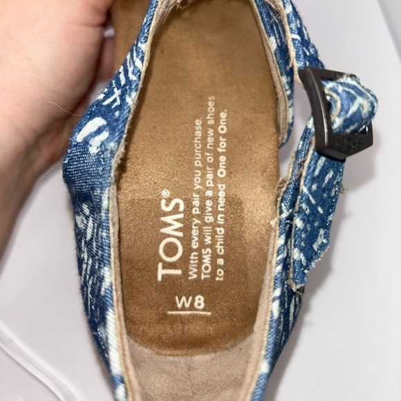 TOMS Blue Batik Clarissa Boho Wedge Sandals | Size 8 - Picture 6 of 14